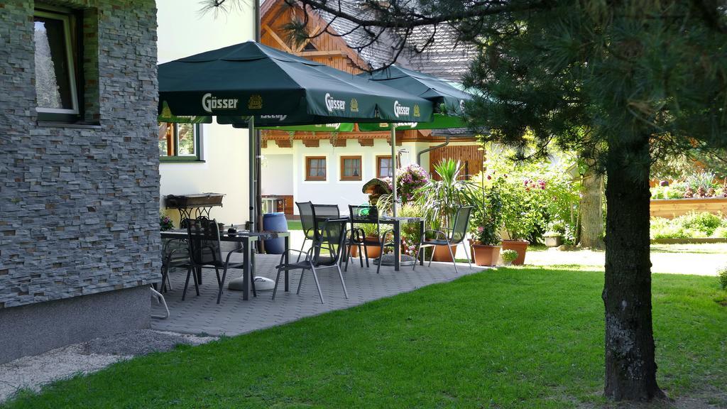 Gasthof Zur Gams Donnersbachwald Exterior photo